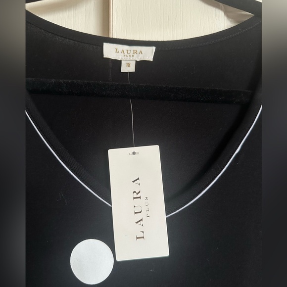 Laura Women’s Stylish Black and White Polka Dot Long Sleeve Top. US 1X. BNWT - Picture 2 of 3